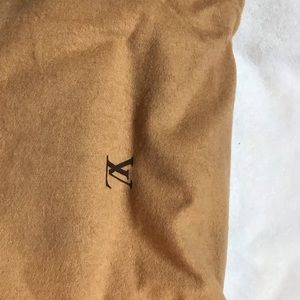 Louis Vuitton Murakami White Rainbow Logo Pouchett